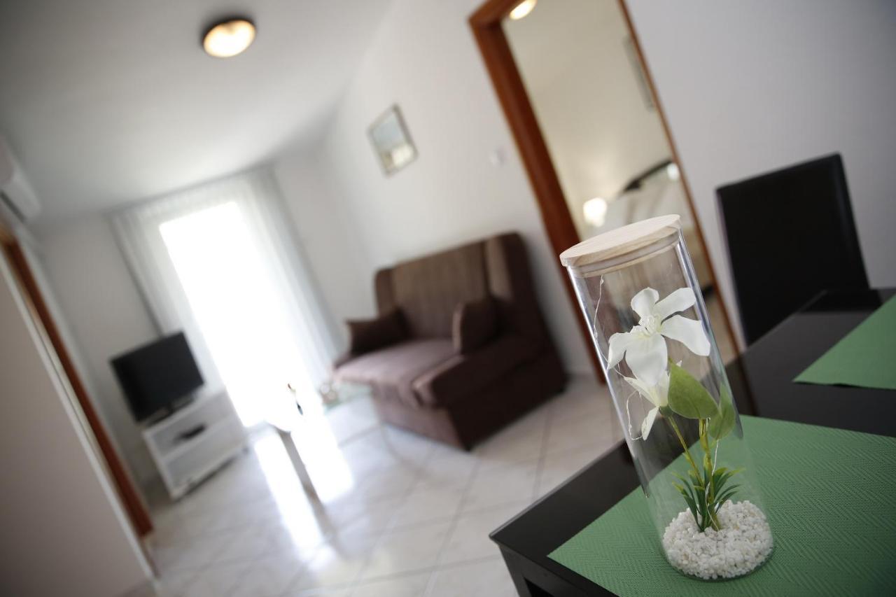 Apartments Lepur Vodice Exteriör bild
