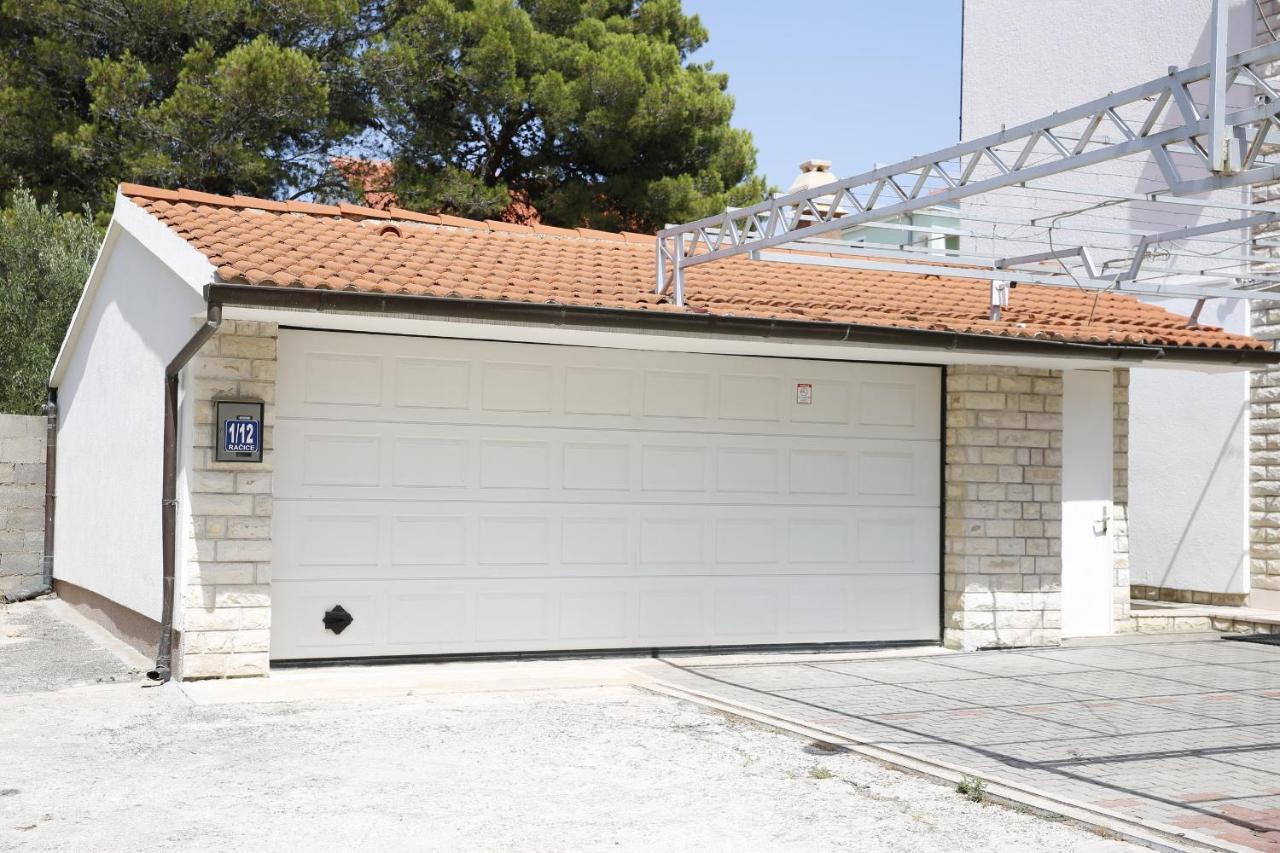 Apartments Lepur Vodice Exteriör bild
