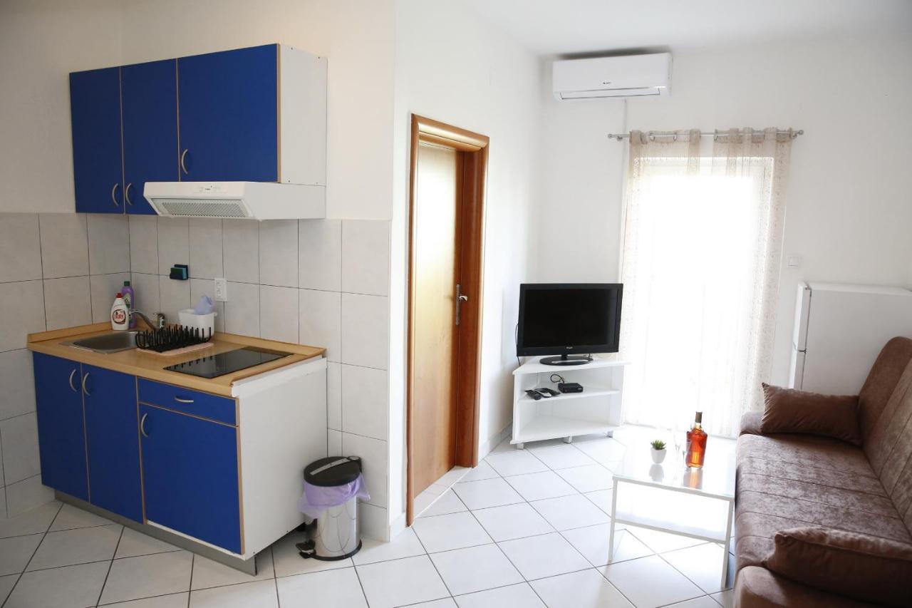 Apartments Lepur Vodice Exteriör bild